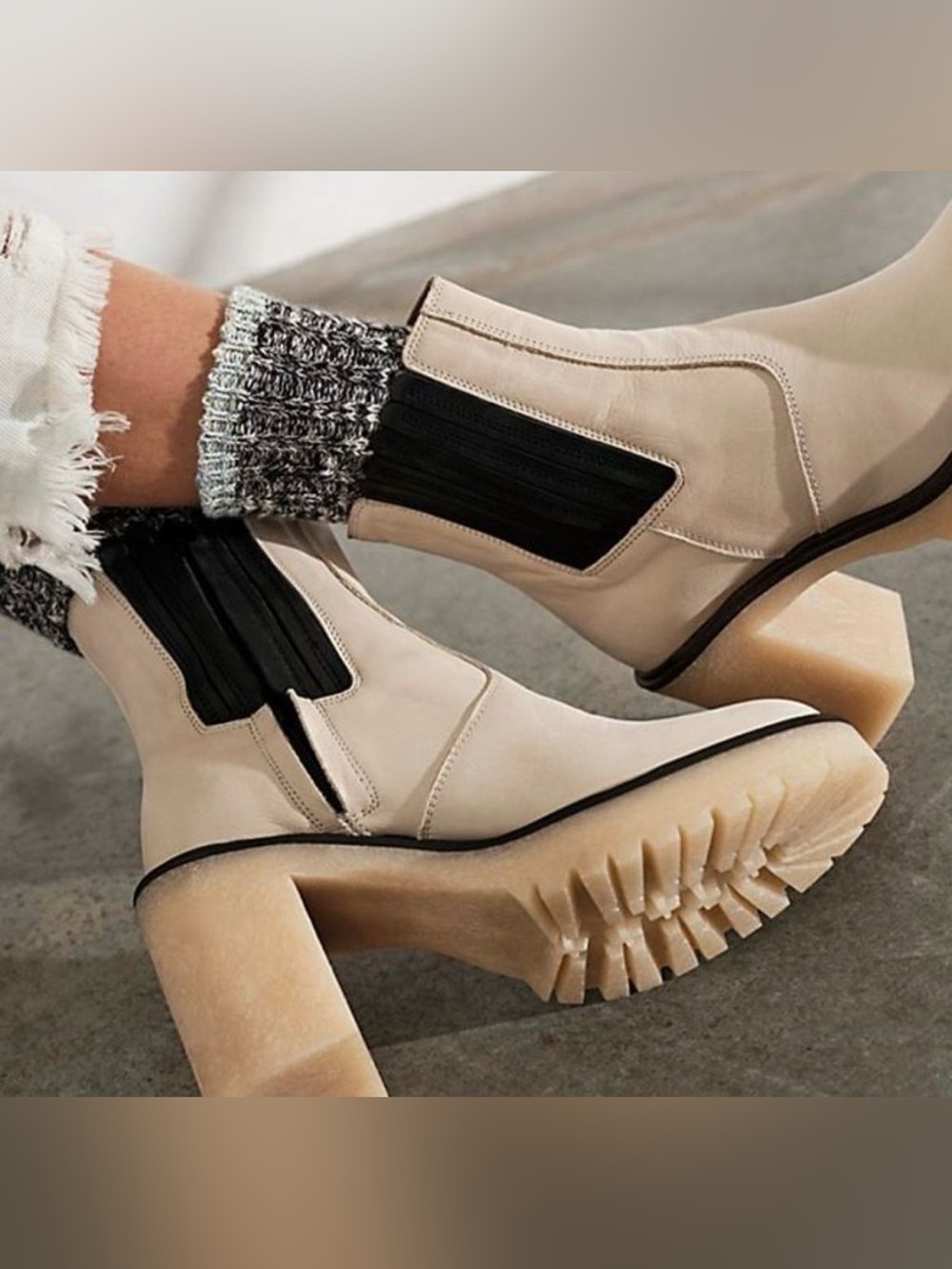 NEW Free People James Leather Chelsea Boot in White Size 8 1/2